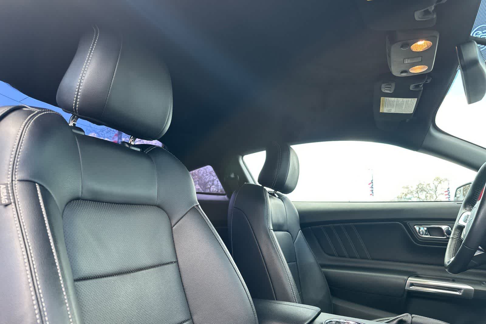 2016 Ford Mustang EcoBoost Premium