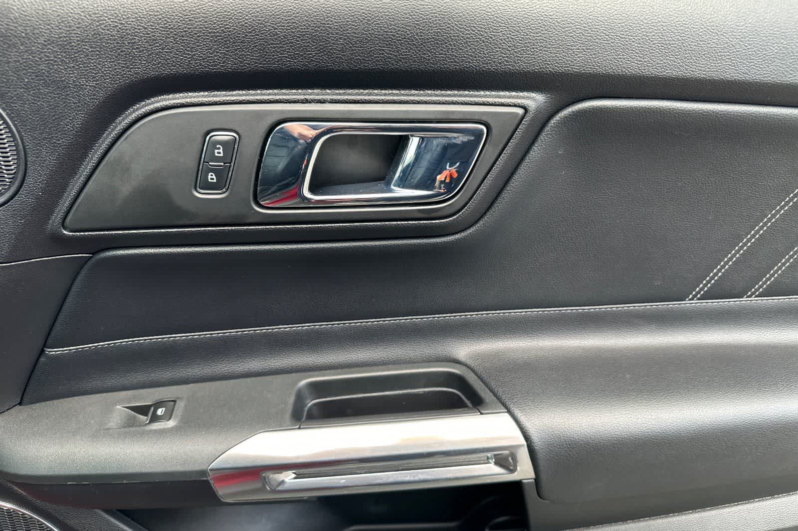 2016 Ford Mustang EcoBoost Premium