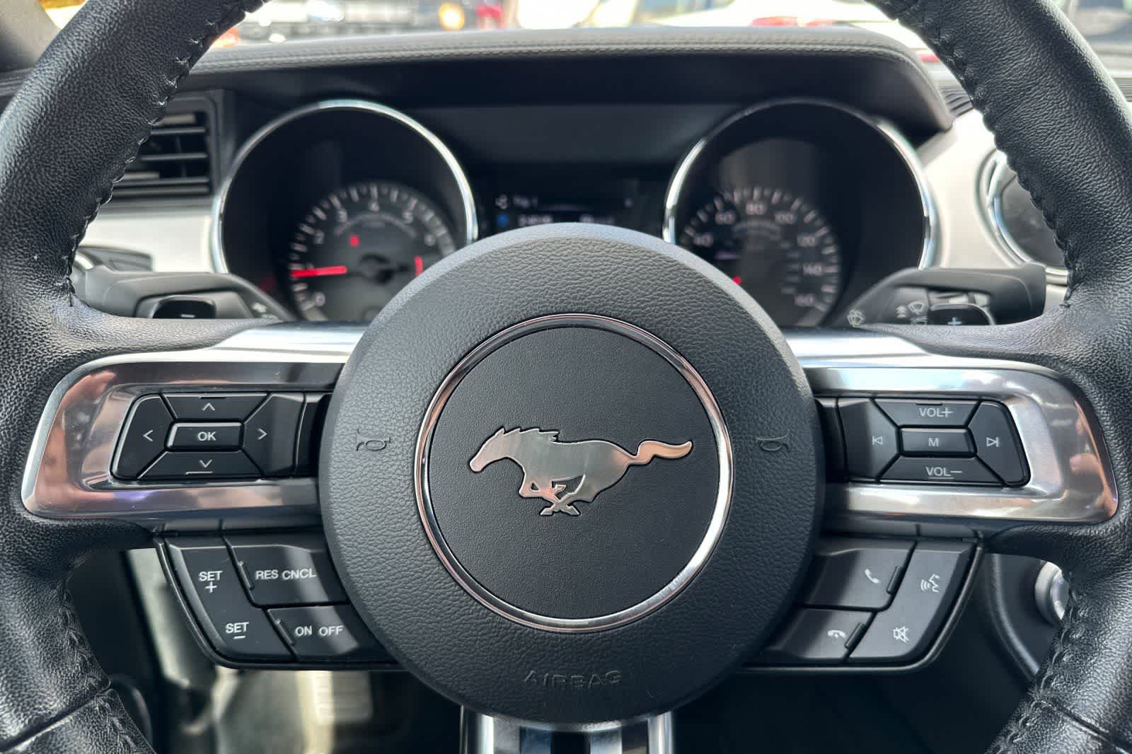 2016 Ford Mustang EcoBoost Premium