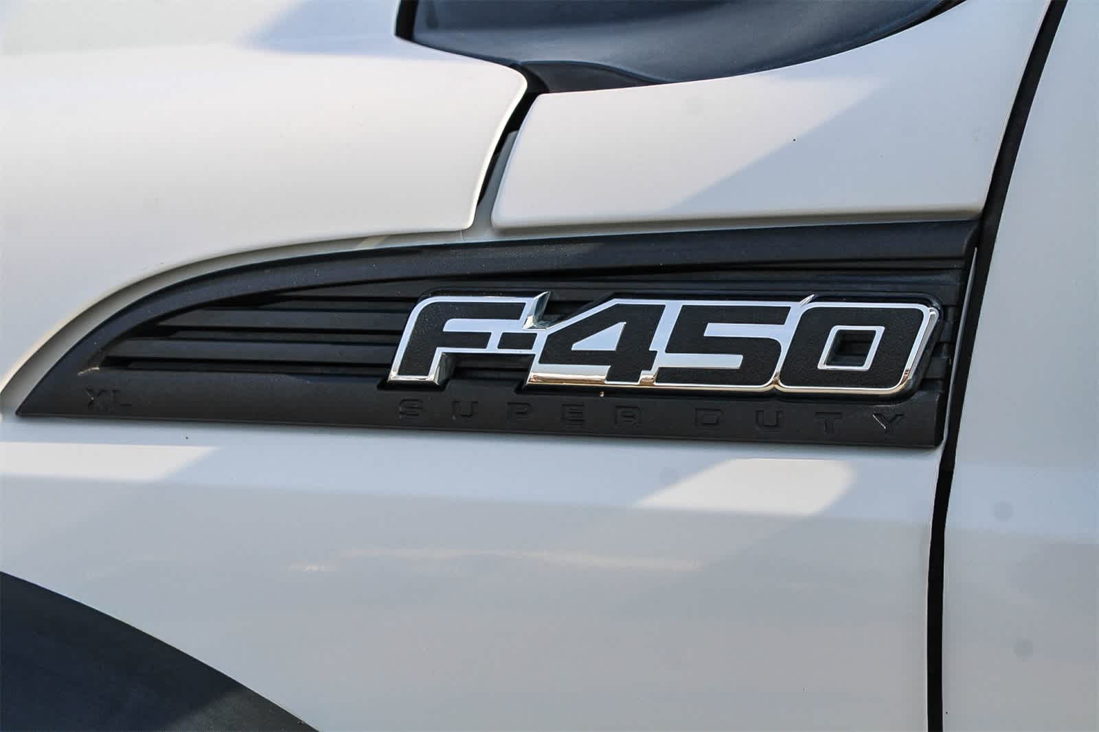 2015 Ford Super Duty F-450 DRW XLT