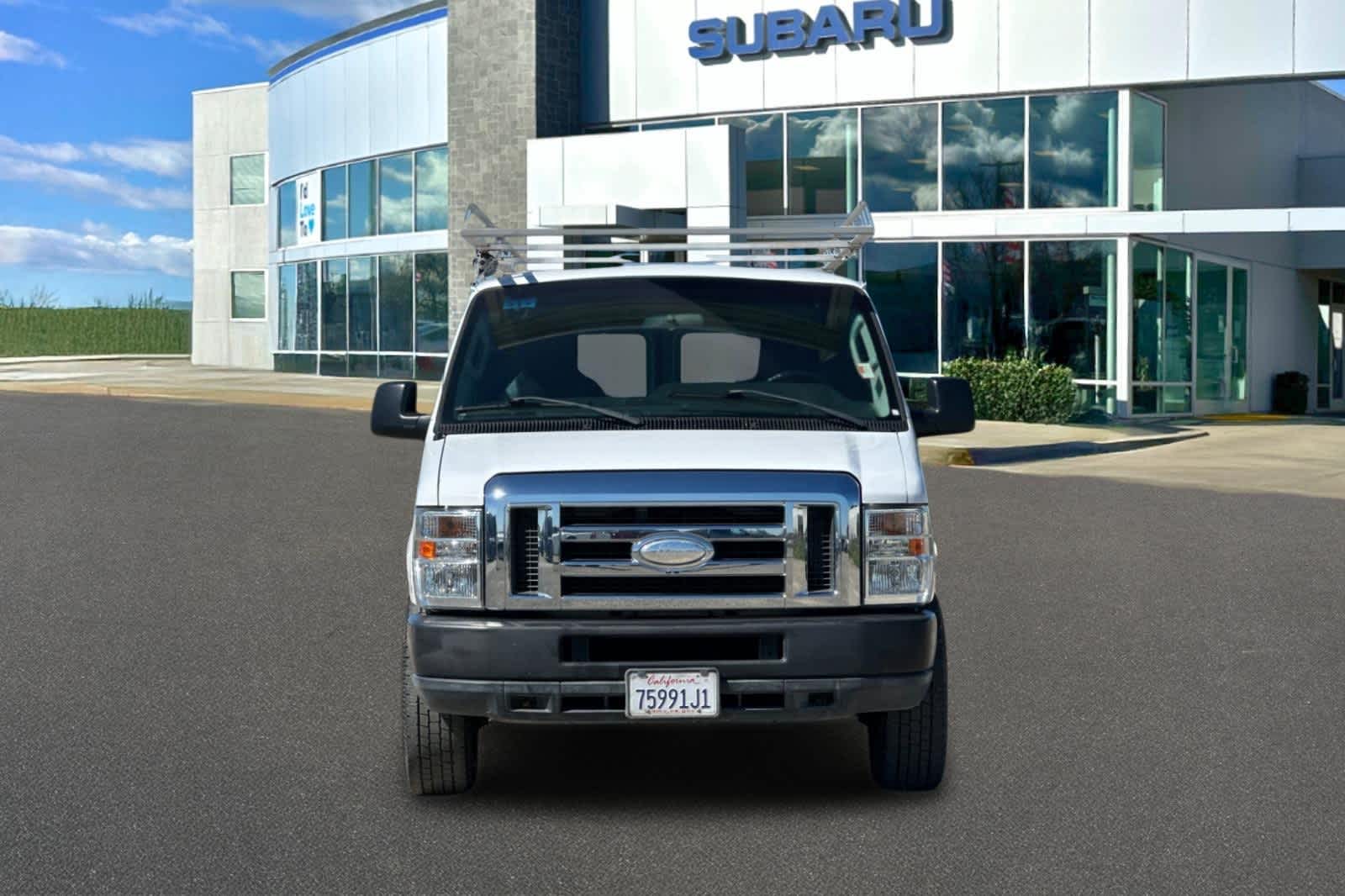 2014 Ford E-Series Cargo Van Commercial