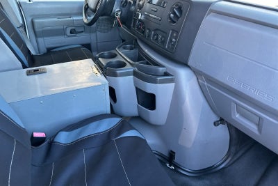 2014 Ford E-Series Cargo Van Commercial