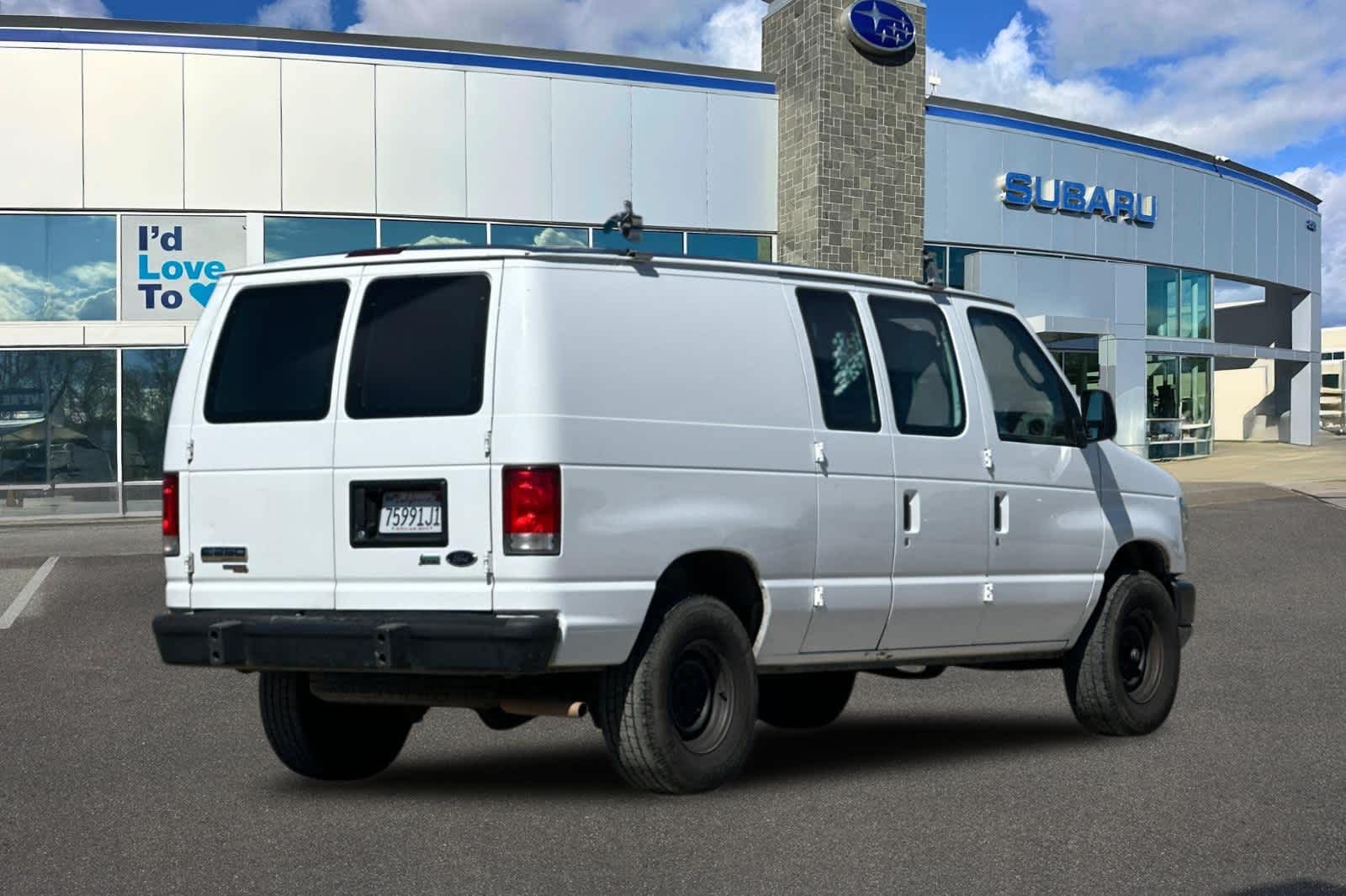 2014 Ford E-Series Cargo Van Commercial