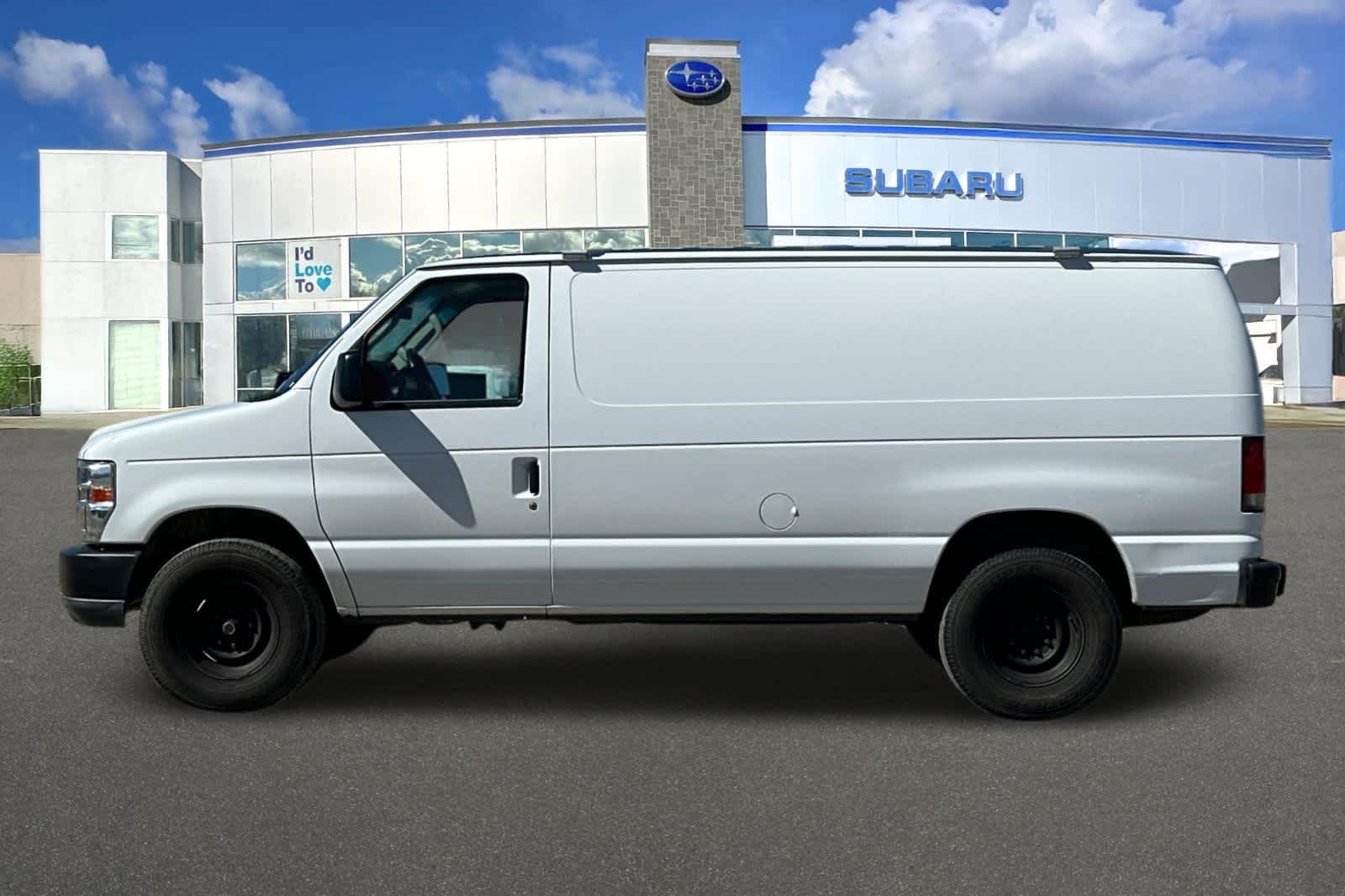 2014 Ford E-Series Cargo Van Commercial