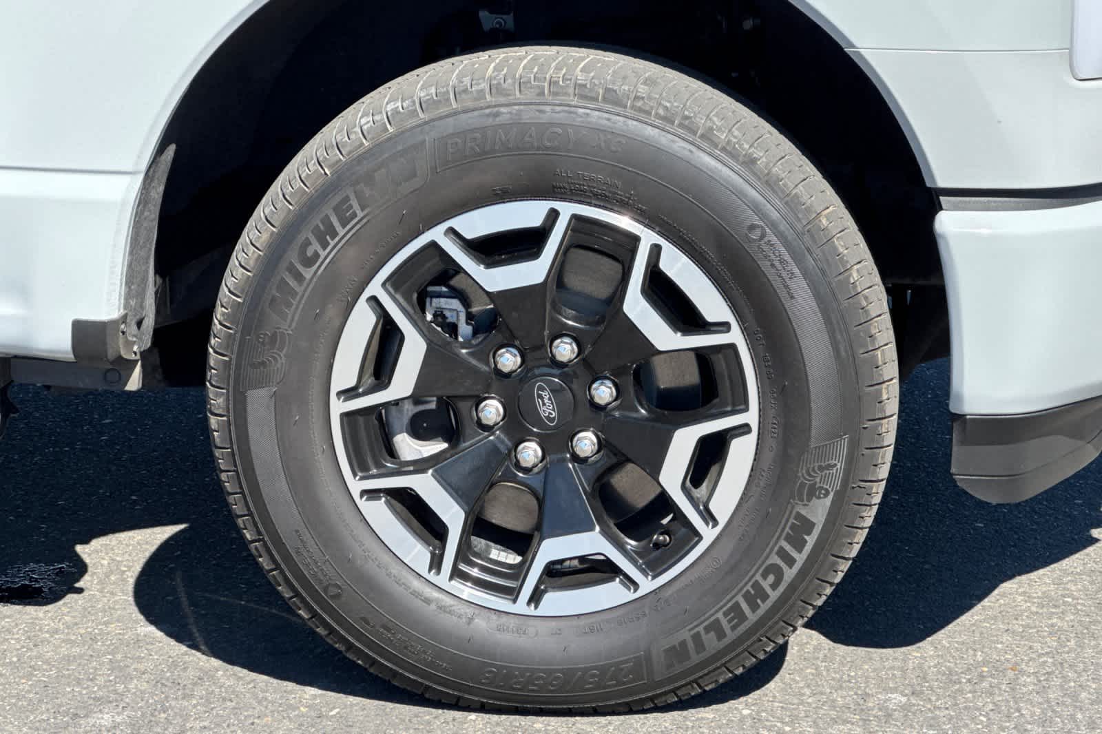 2023 Ford F-150 Lightning XLT