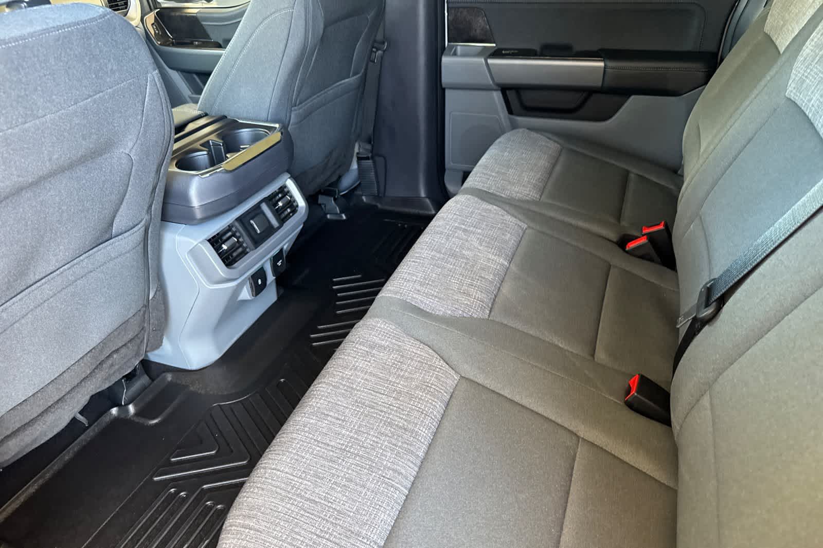 2023 Ford F-150 Lightning XLT