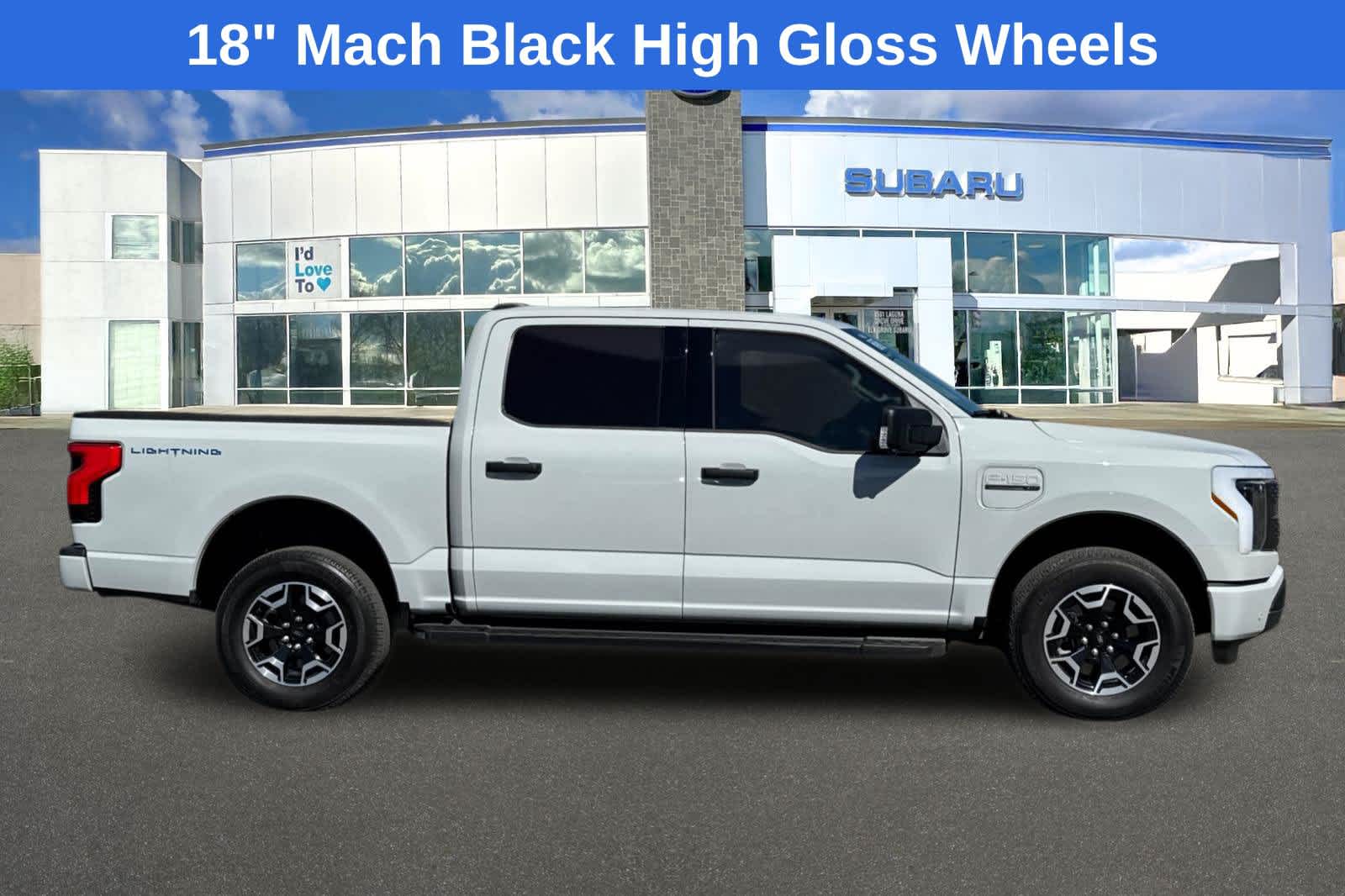2023 Ford F-150 Lightning XLT