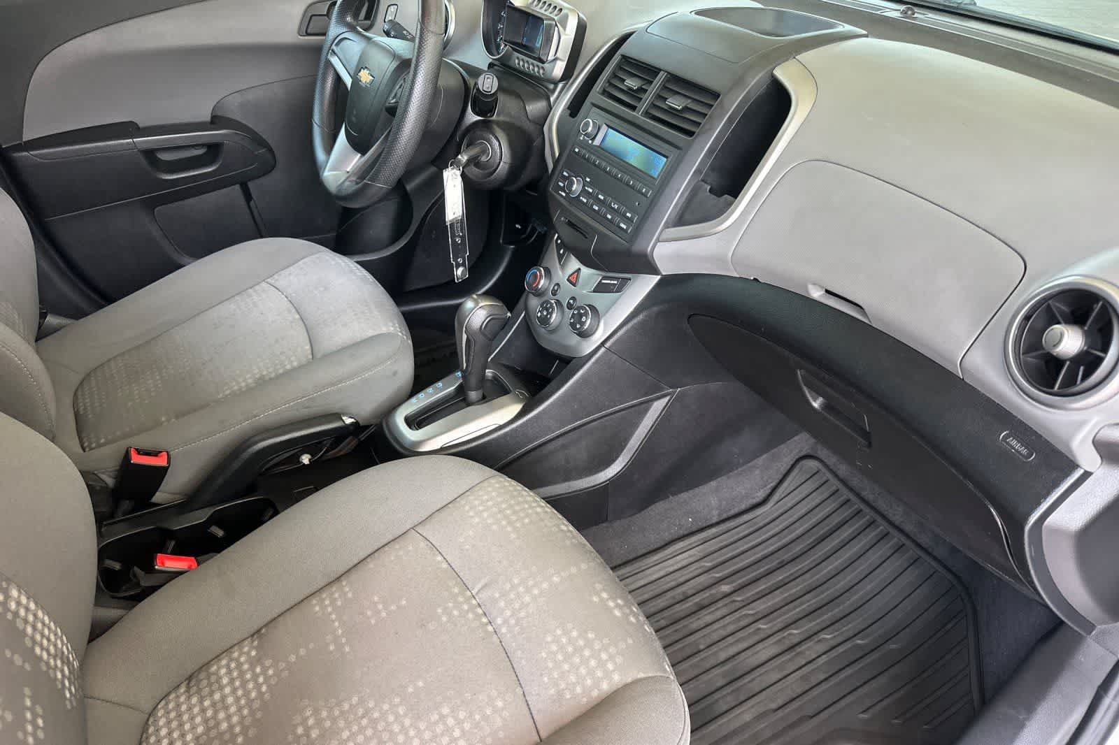 2015 Chevrolet Sonic LS