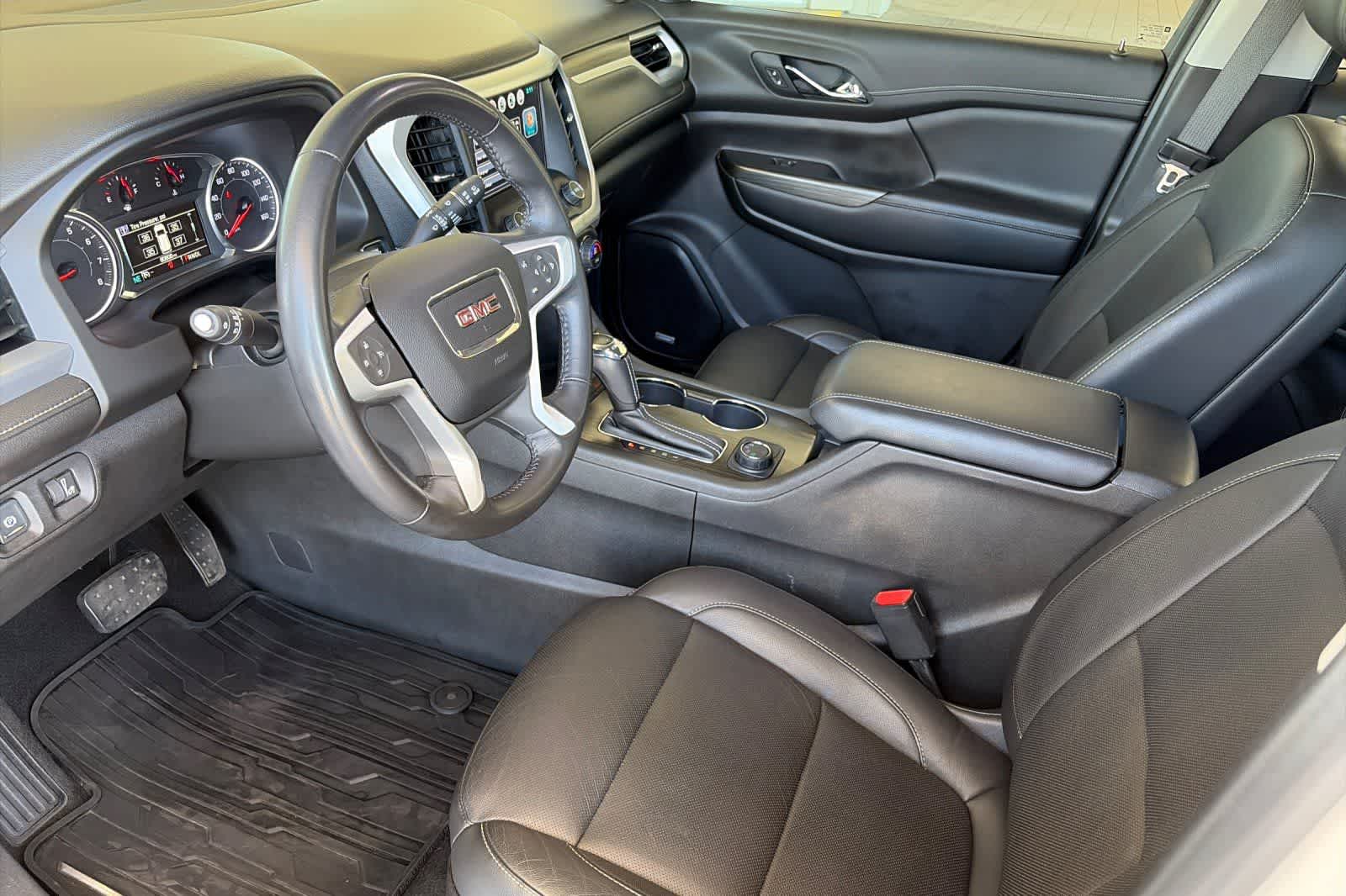 2019 GMC Acadia SLT