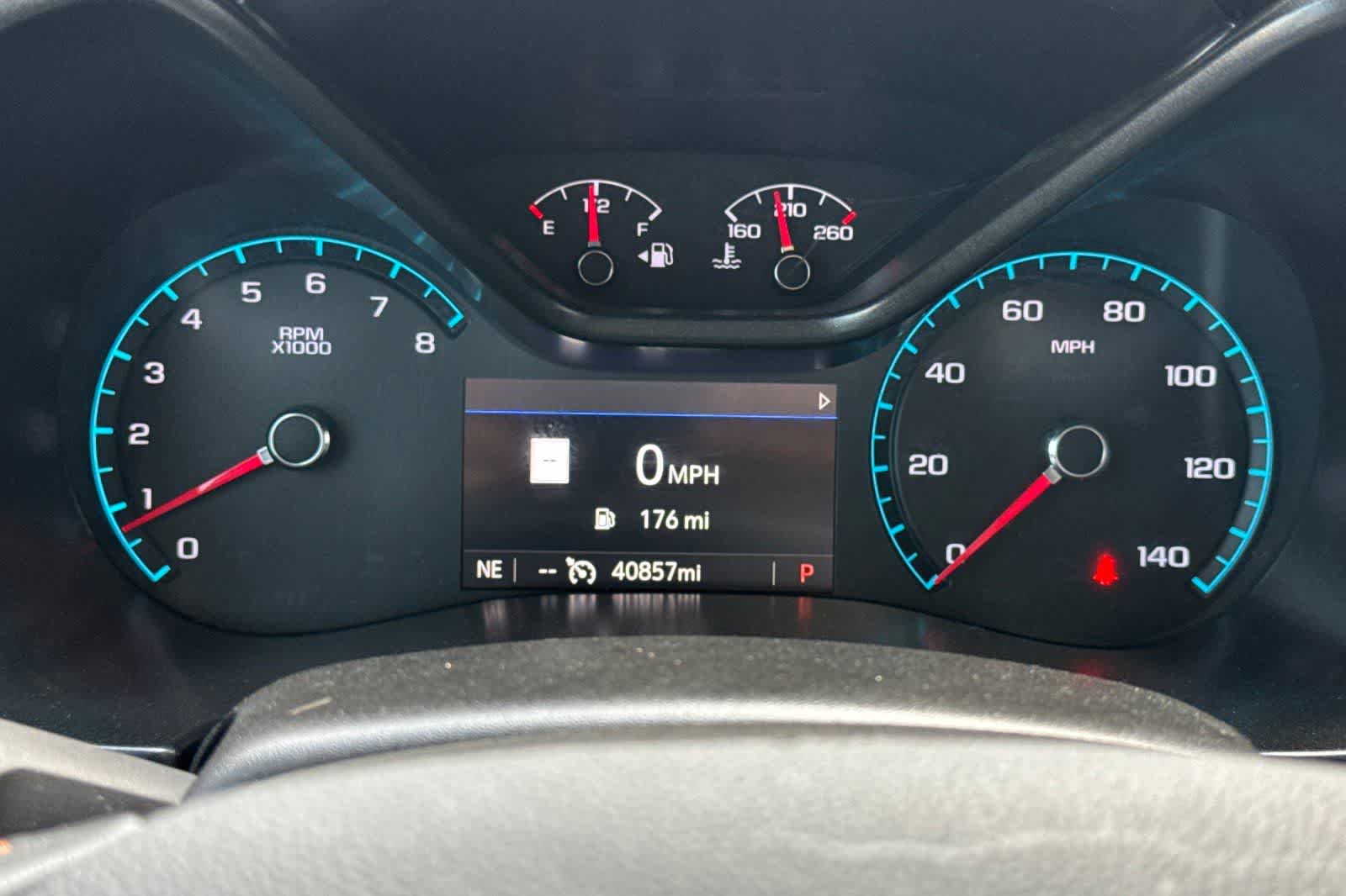 2022 GMC Canyon 4WD AT4 w/Leather