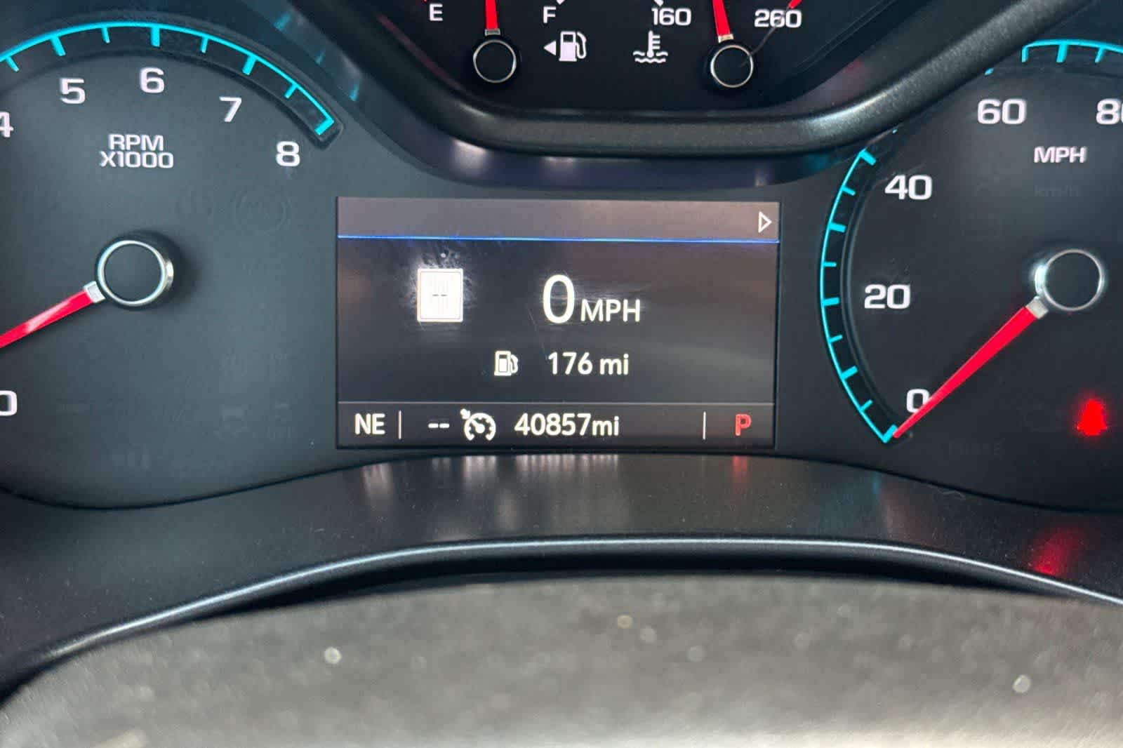 2022 GMC Canyon 4WD AT4 w/Leather