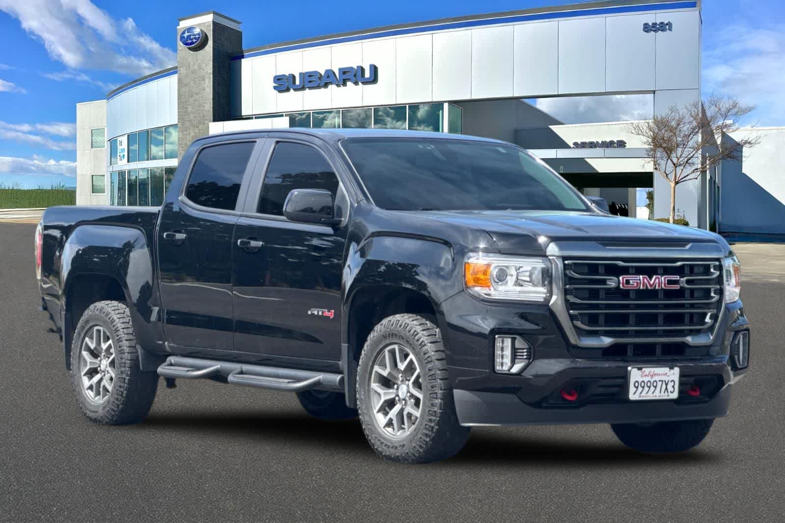 2022 GMC Canyon 4WD AT4 w/Leather