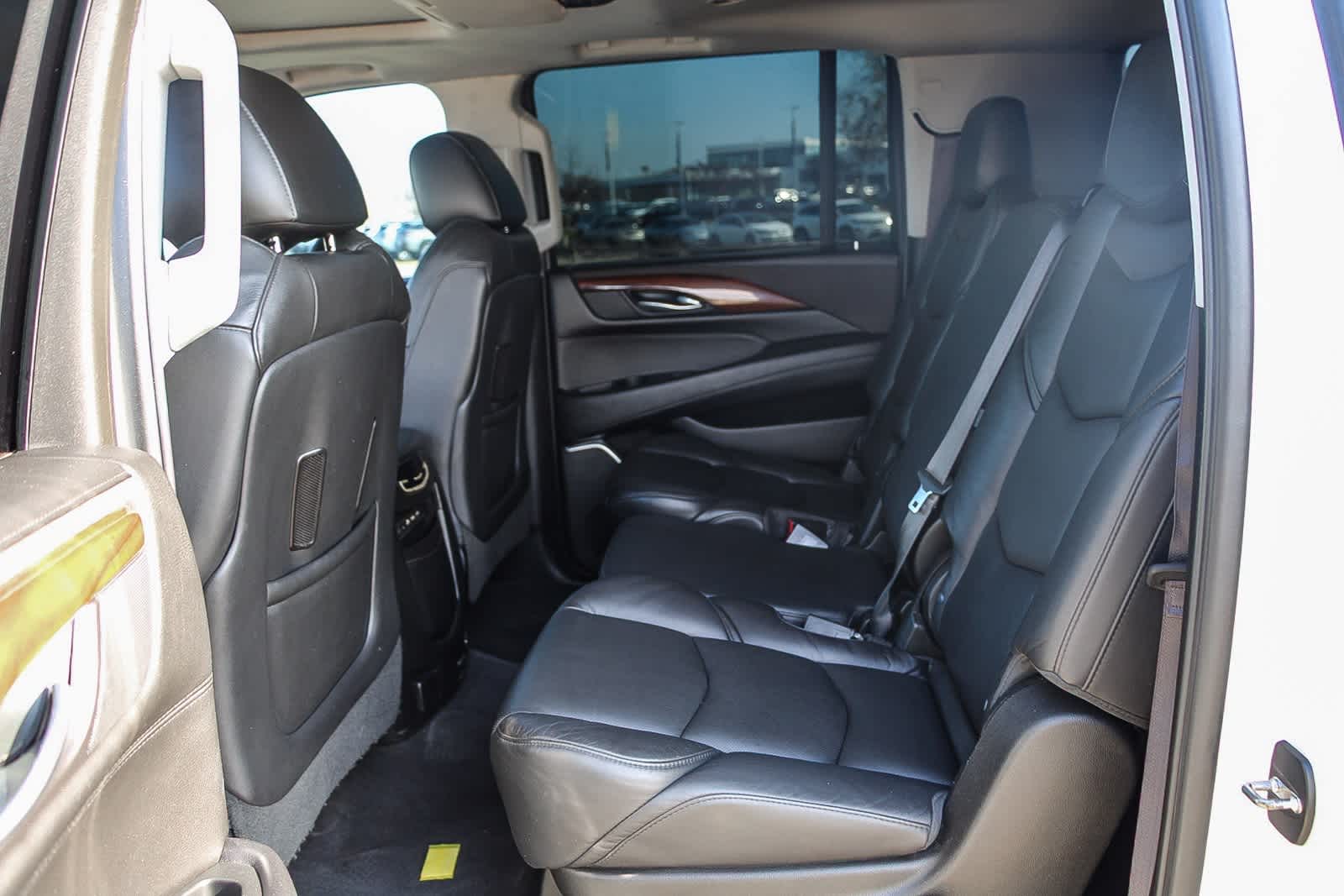 2017 Cadillac Escalade ESV Premium Luxury