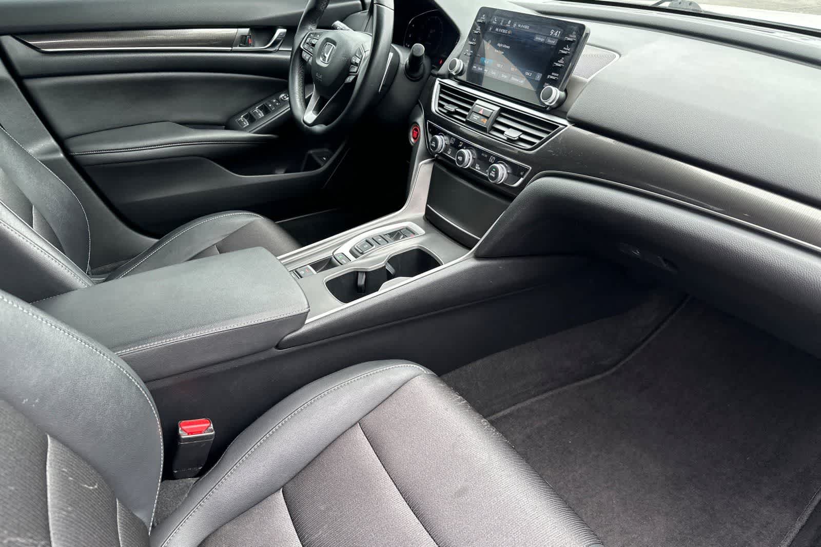 2019 Honda Accord Sedan Sport 2.0T