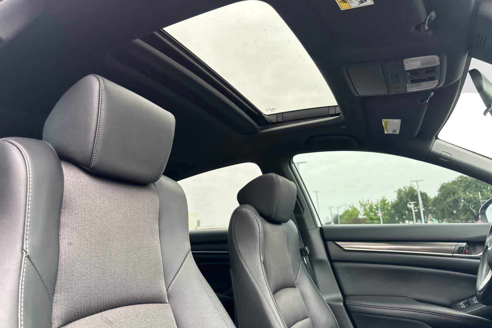 2019 Honda Accord Sedan Sport 2.0T