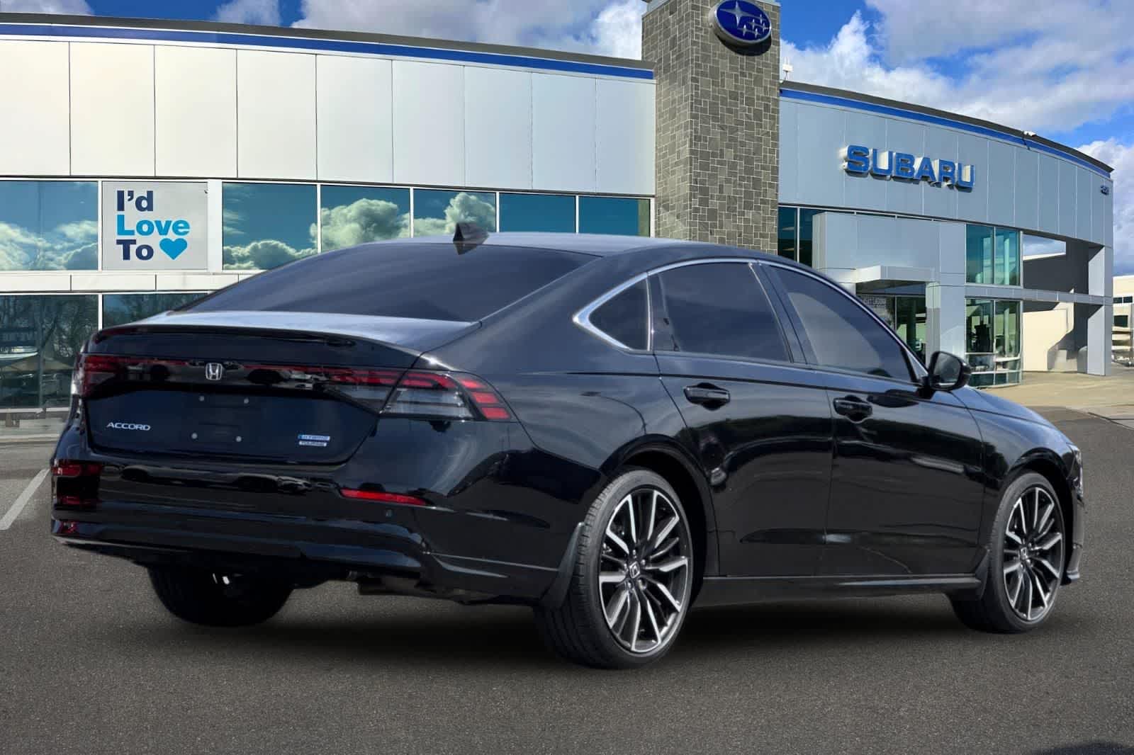 2023 Honda Accord Hybrid Base