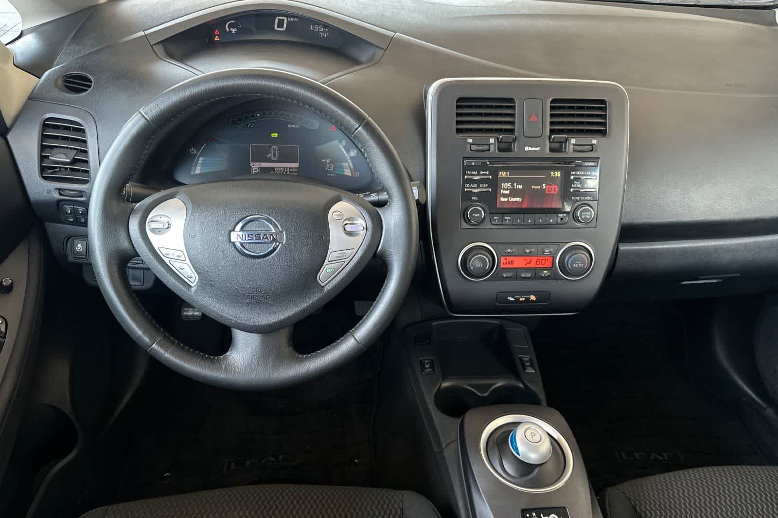 2015 Nissan LEAF S