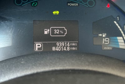 2015 Nissan LEAF S