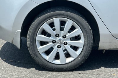 2015 Nissan LEAF S