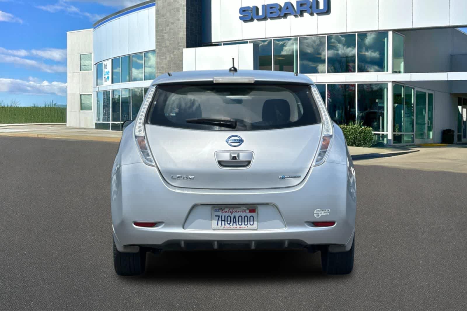 2015 Nissan LEAF S