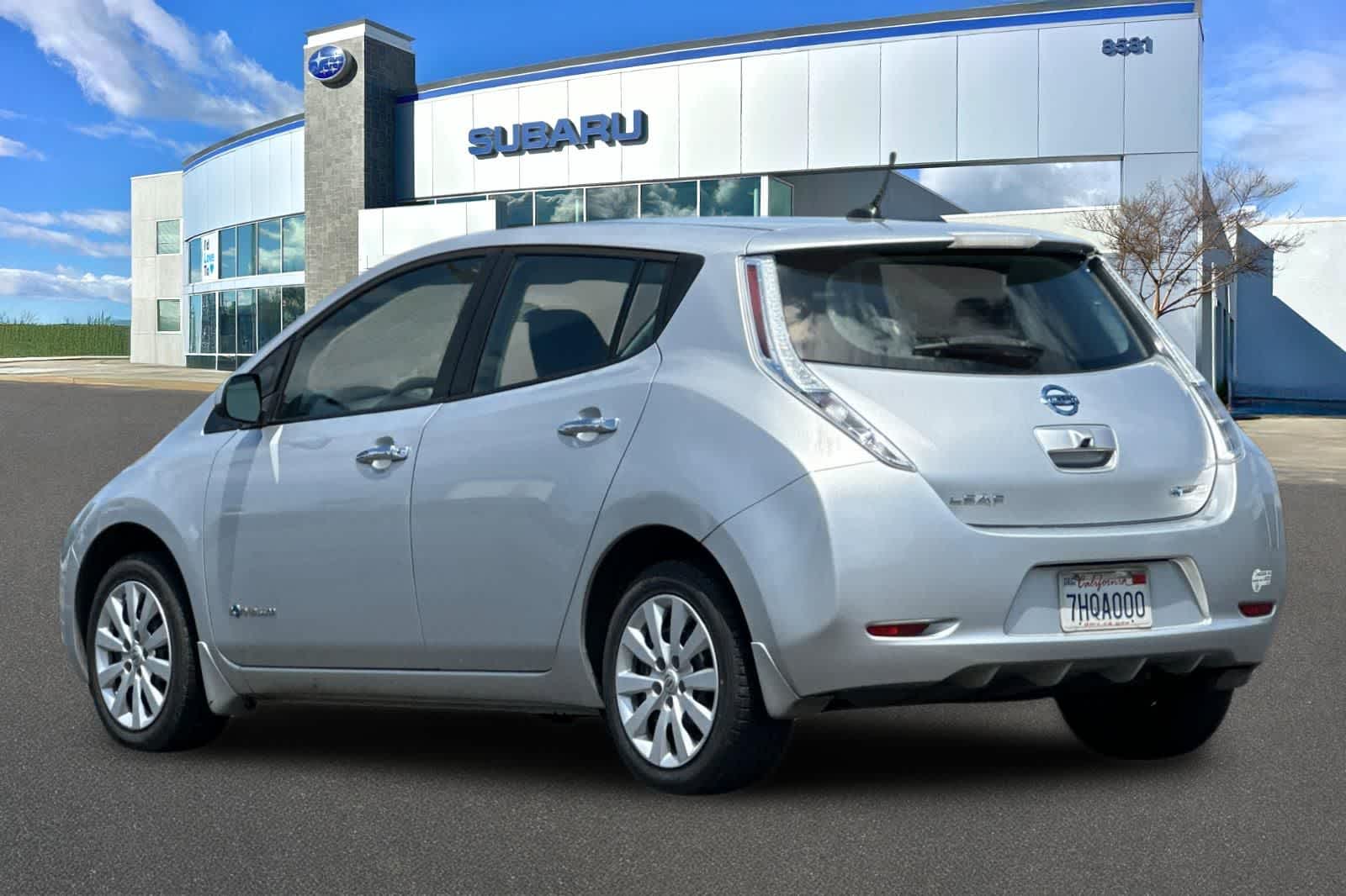 2015 Nissan LEAF S