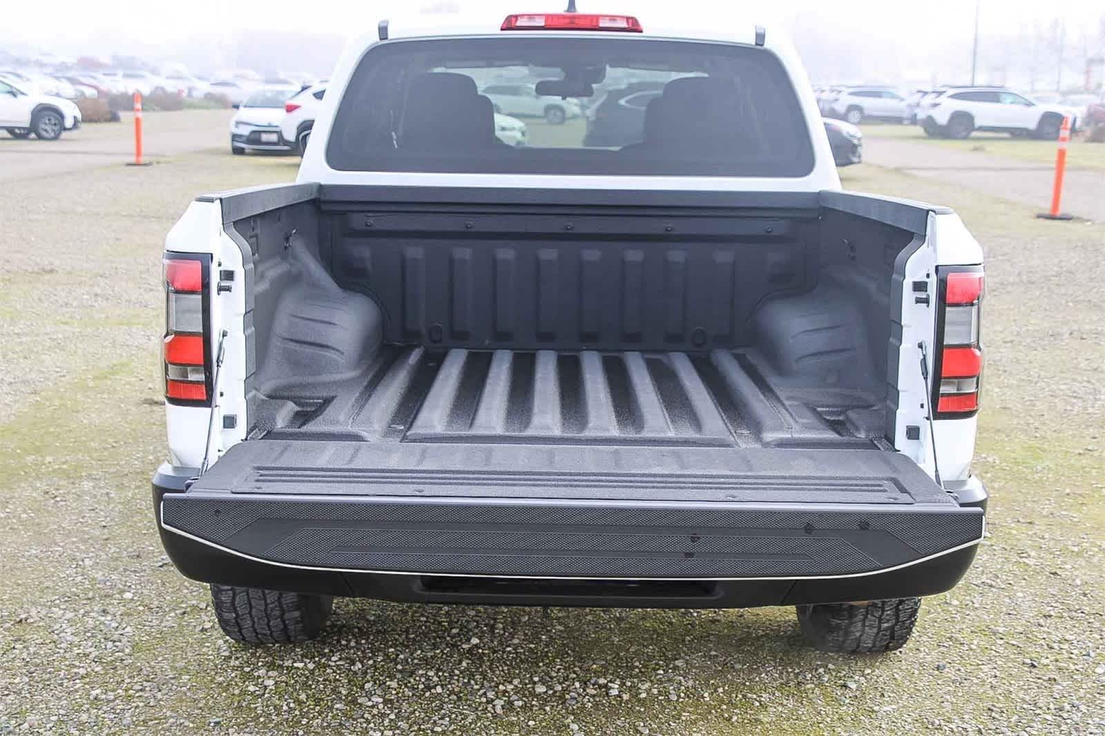 2022 Nissan Frontier S