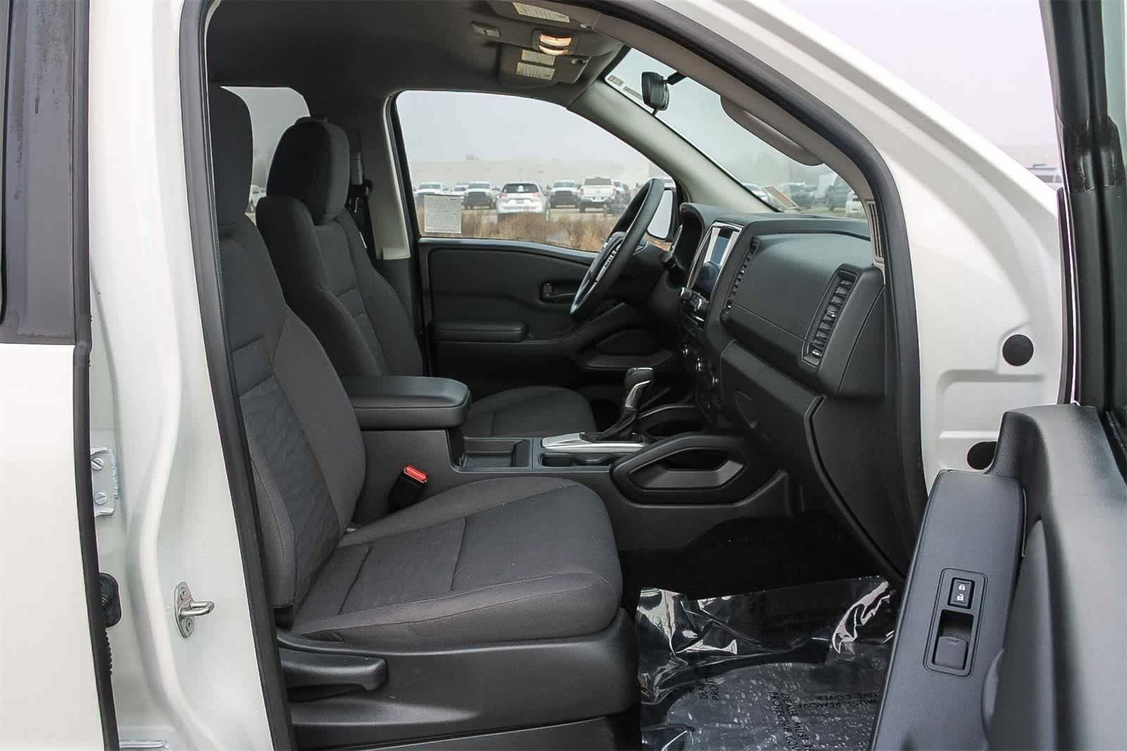 2022 Nissan Frontier S