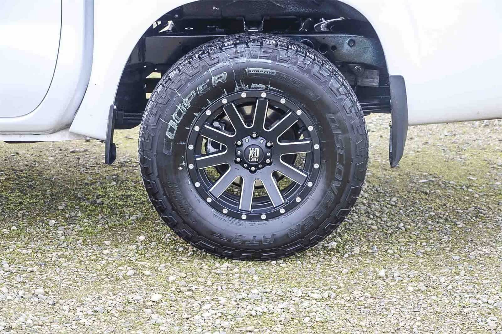 2022 Nissan Frontier S