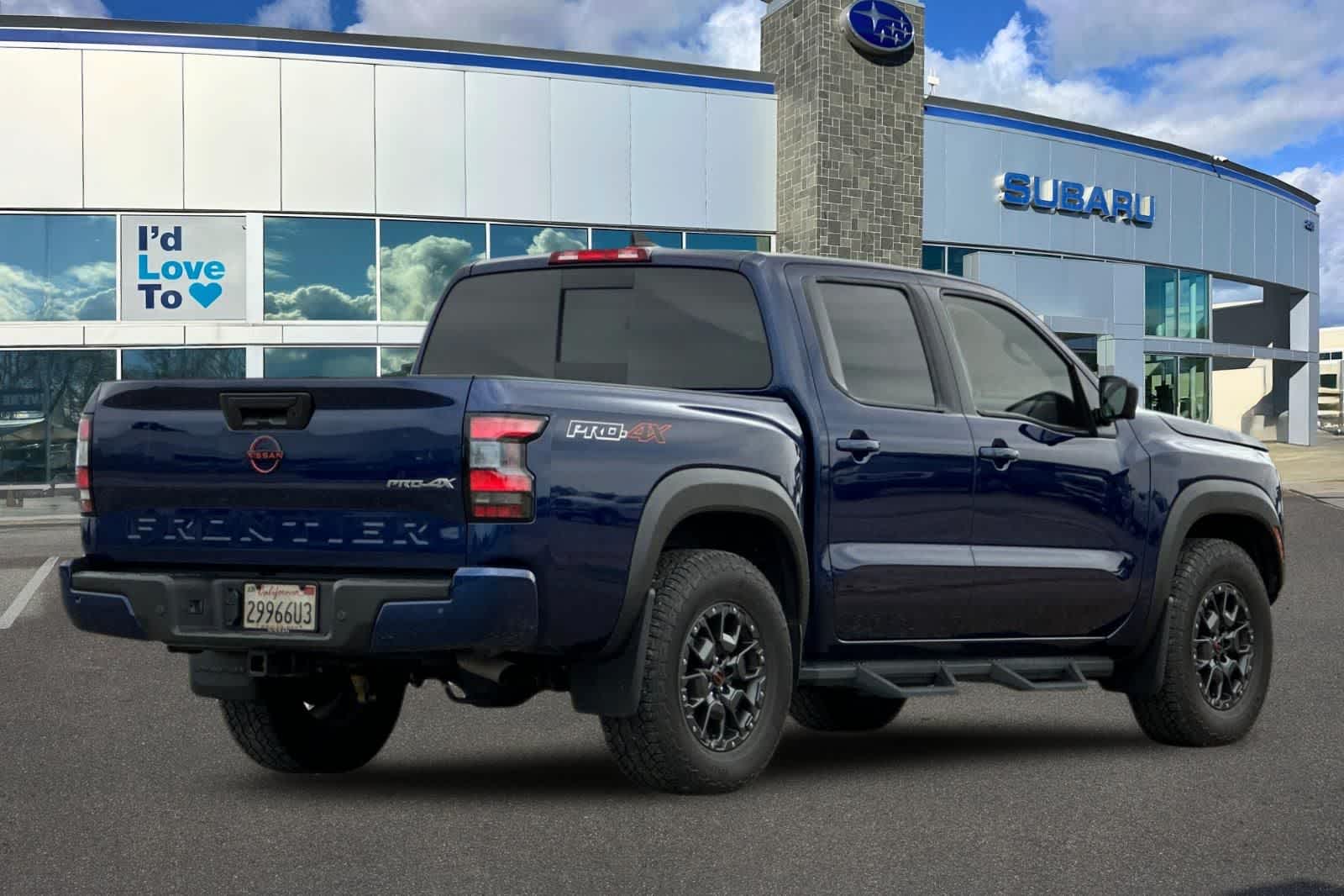 2023 Nissan Frontier PRO-4X