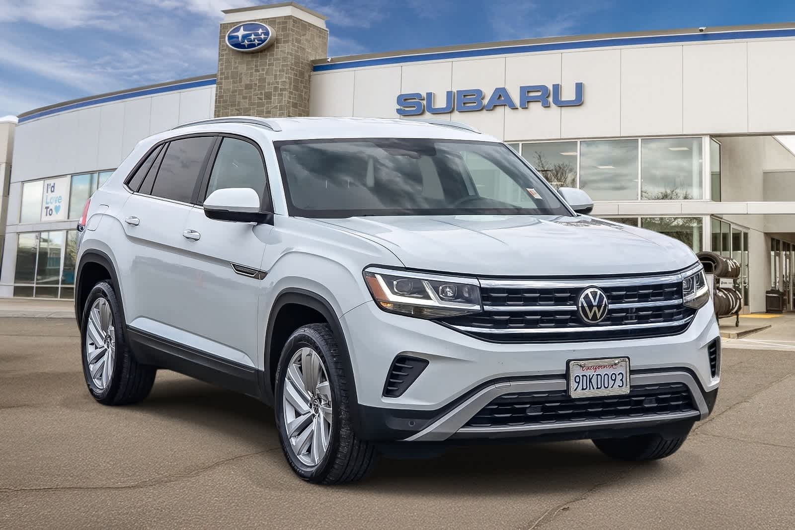 2023 Volkswagen Atlas Cross Sport 2.0T SE w/Technology