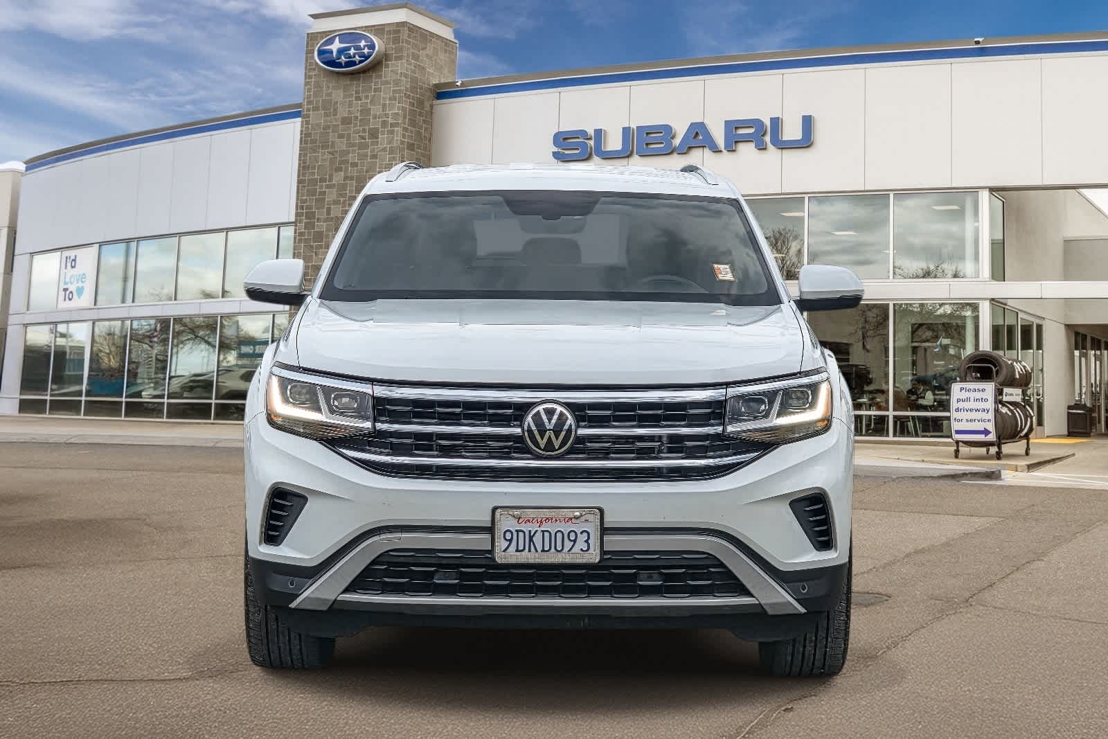 2023 Volkswagen Atlas Cross Sport 2.0T SE w/Technology