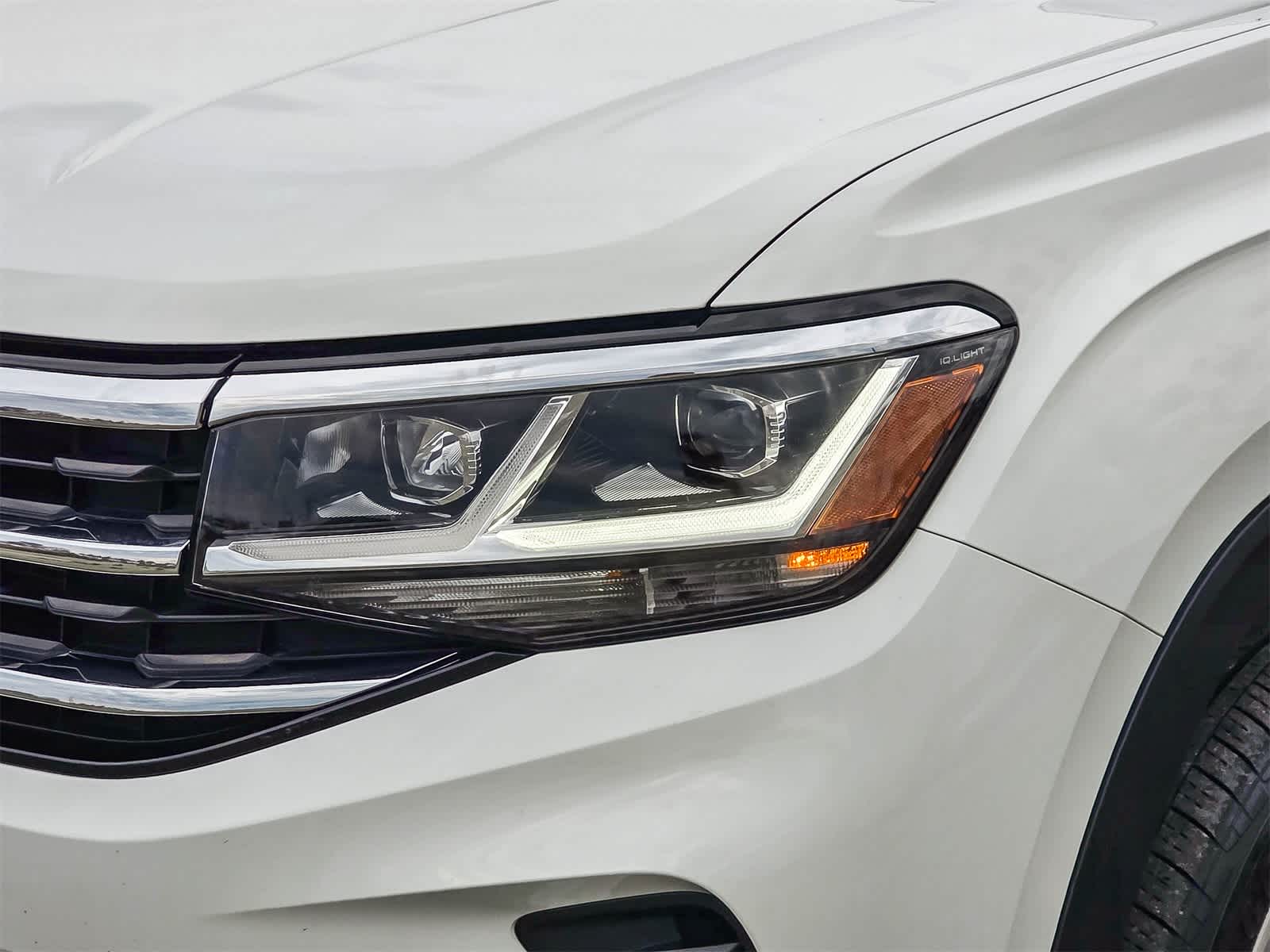 2023 Volkswagen Atlas Cross Sport 2.0T SE w/Technology