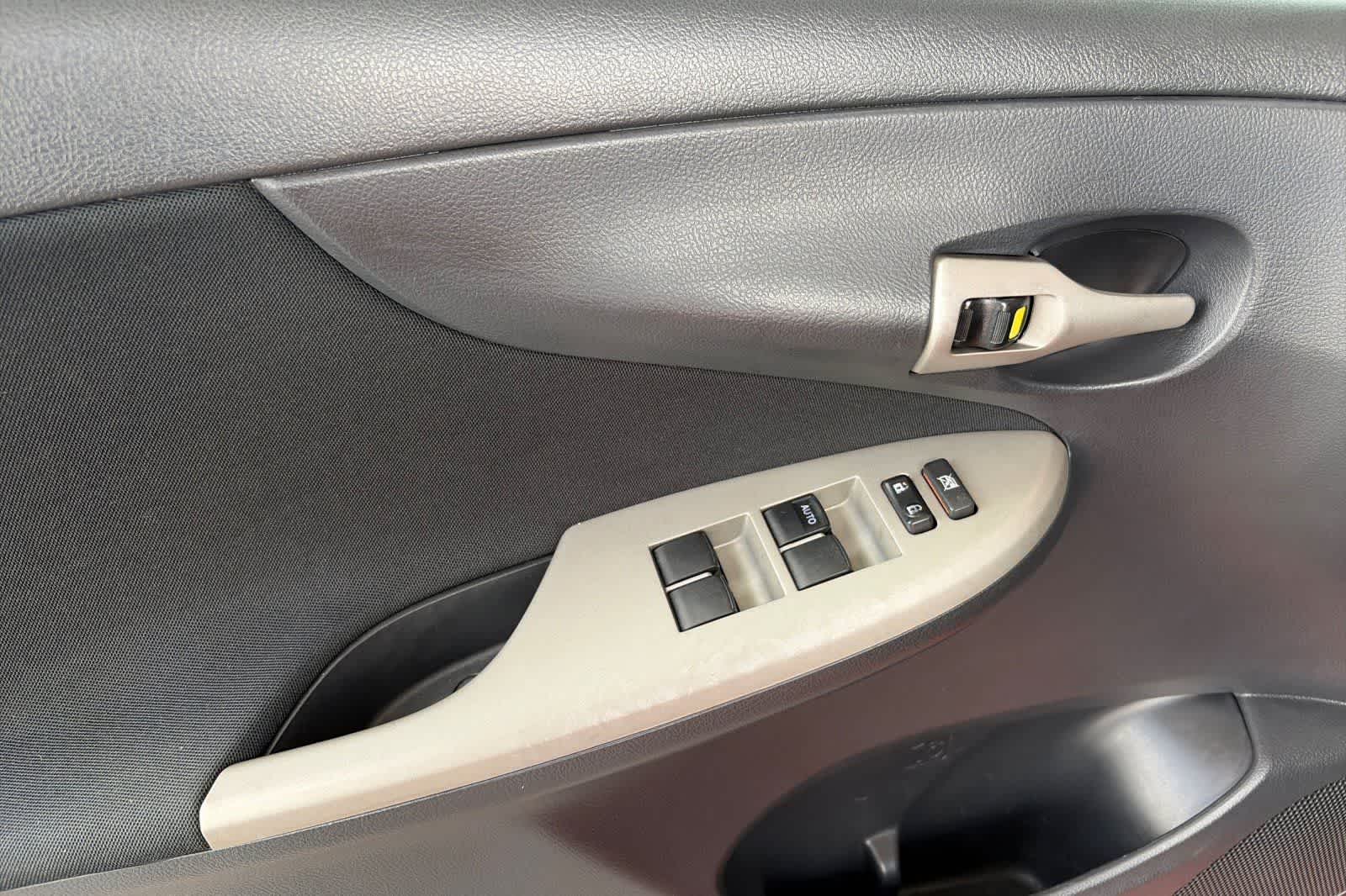 2013 Toyota Corolla S Special Edition