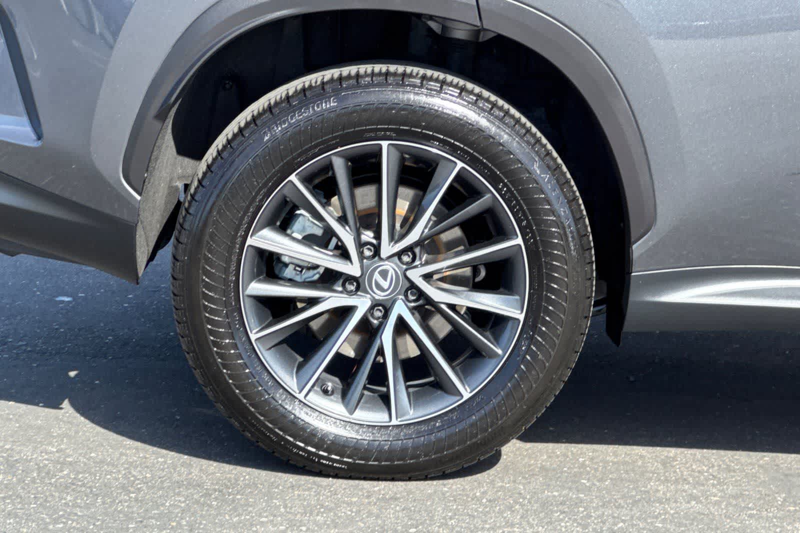 2024 Lexus NX 350h Premium