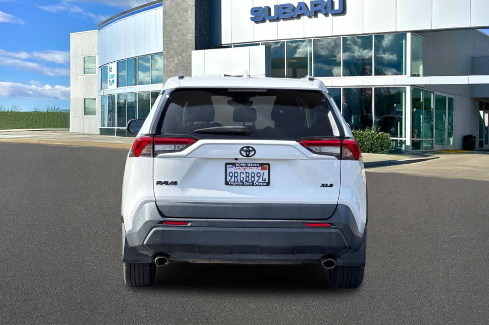 2021 Toyota RAV4 XLE