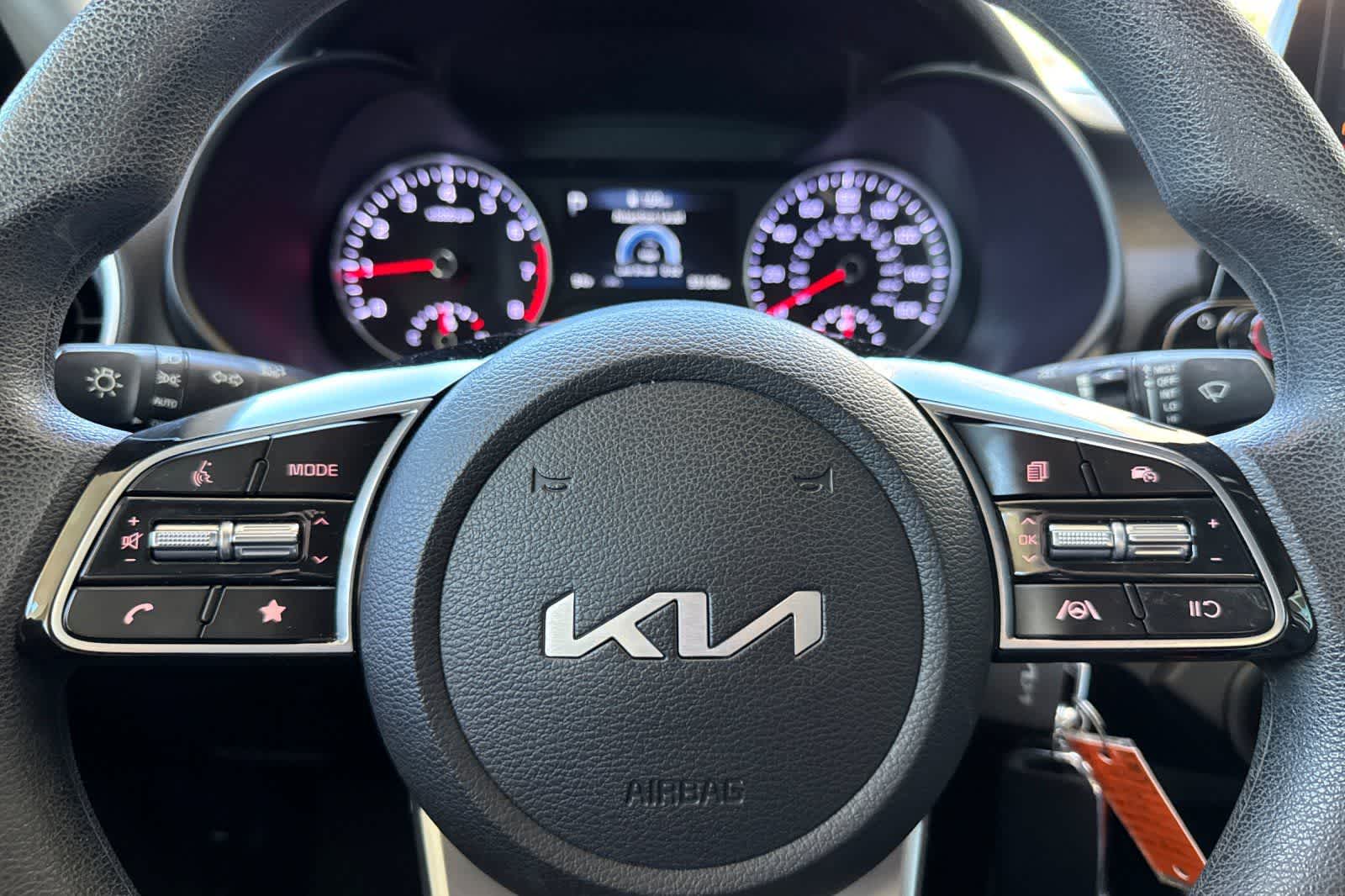 2023 Kia Forte LXS