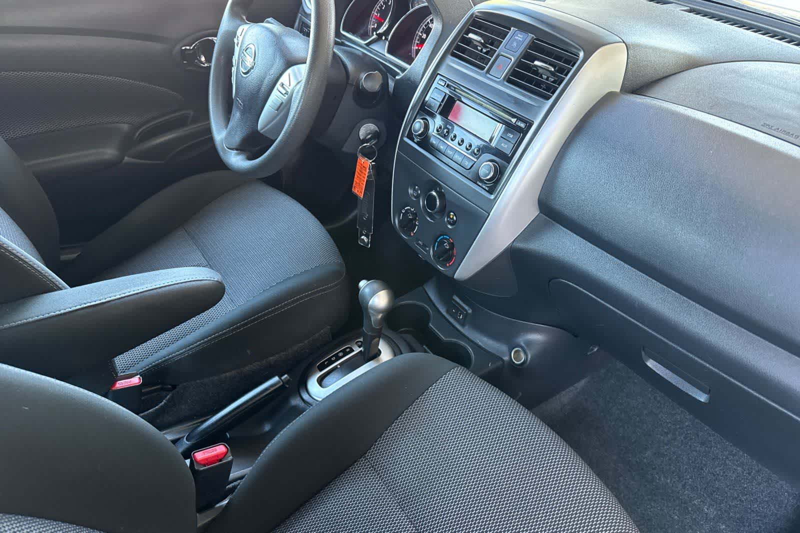2017 Nissan Versa Sedan SV