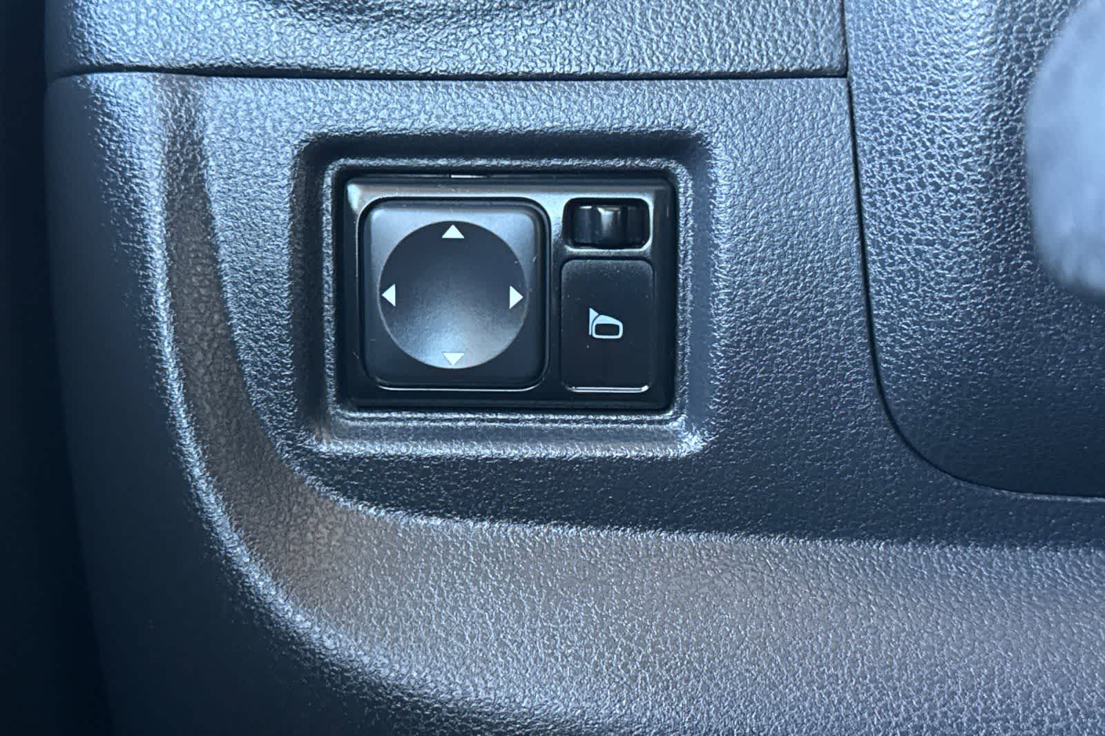 2017 Nissan Versa Sedan SV