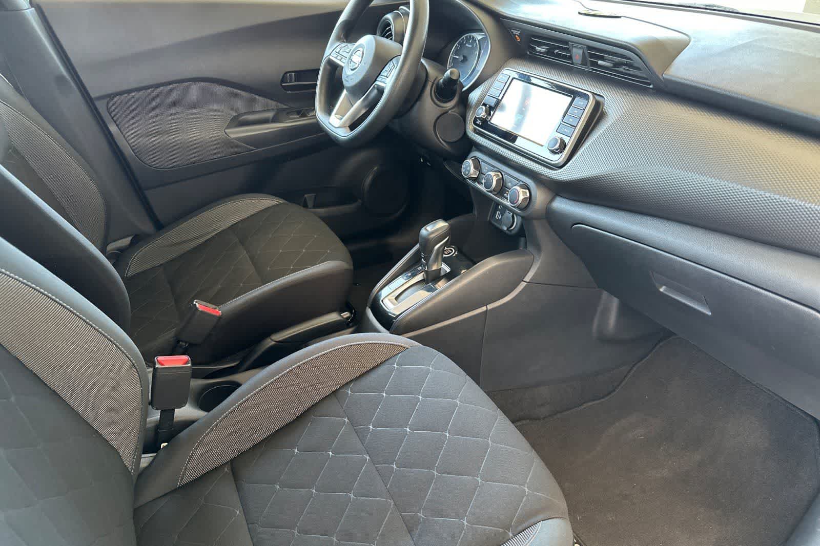 2020 Nissan Kicks S