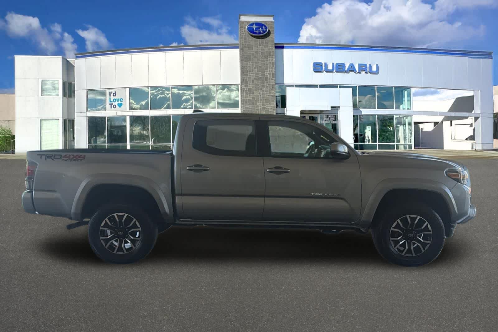 2020 Toyota Tacoma TRD Sport