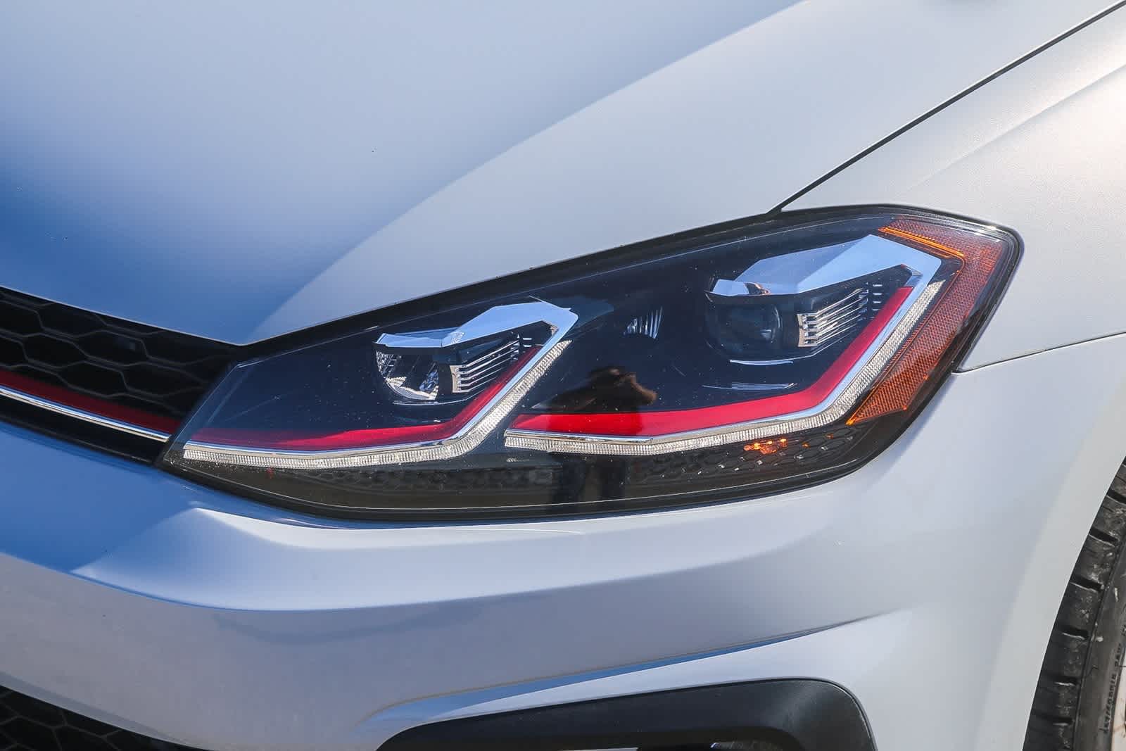 2018 Volkswagen Golf GTI SE