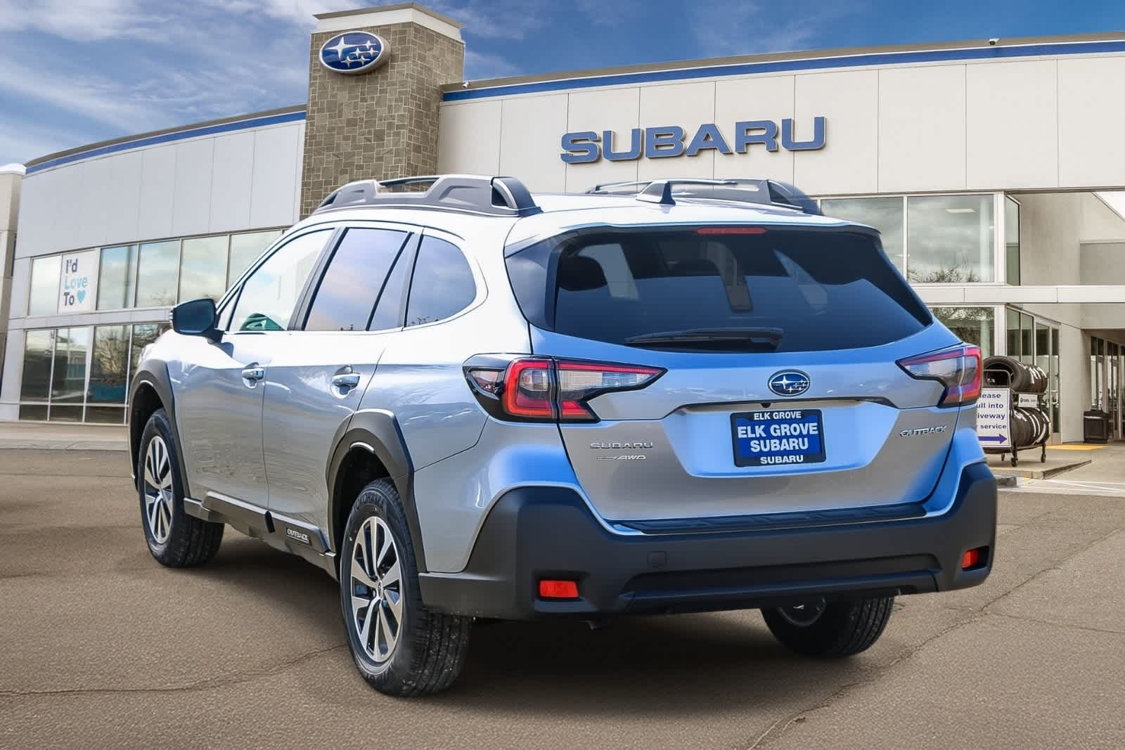 2025 Subaru Outback Premium