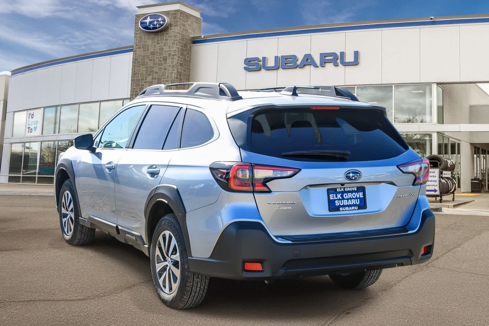 2025 Subaru Outback Premium