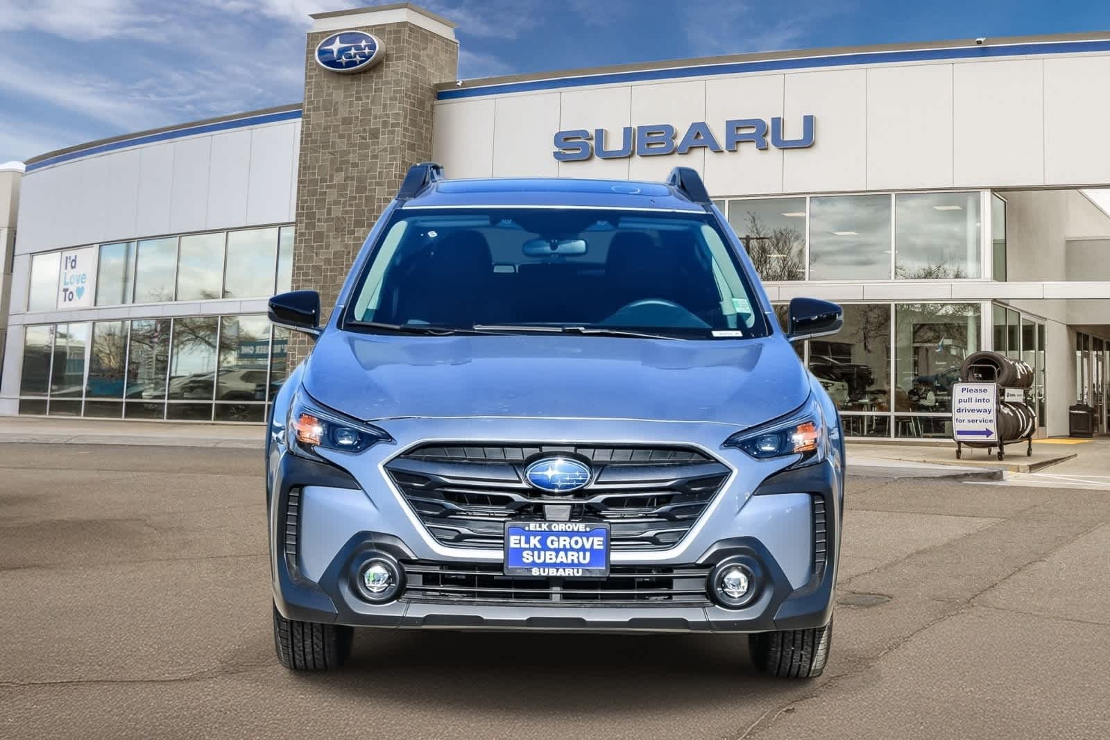 2025 Subaru Outback Premium