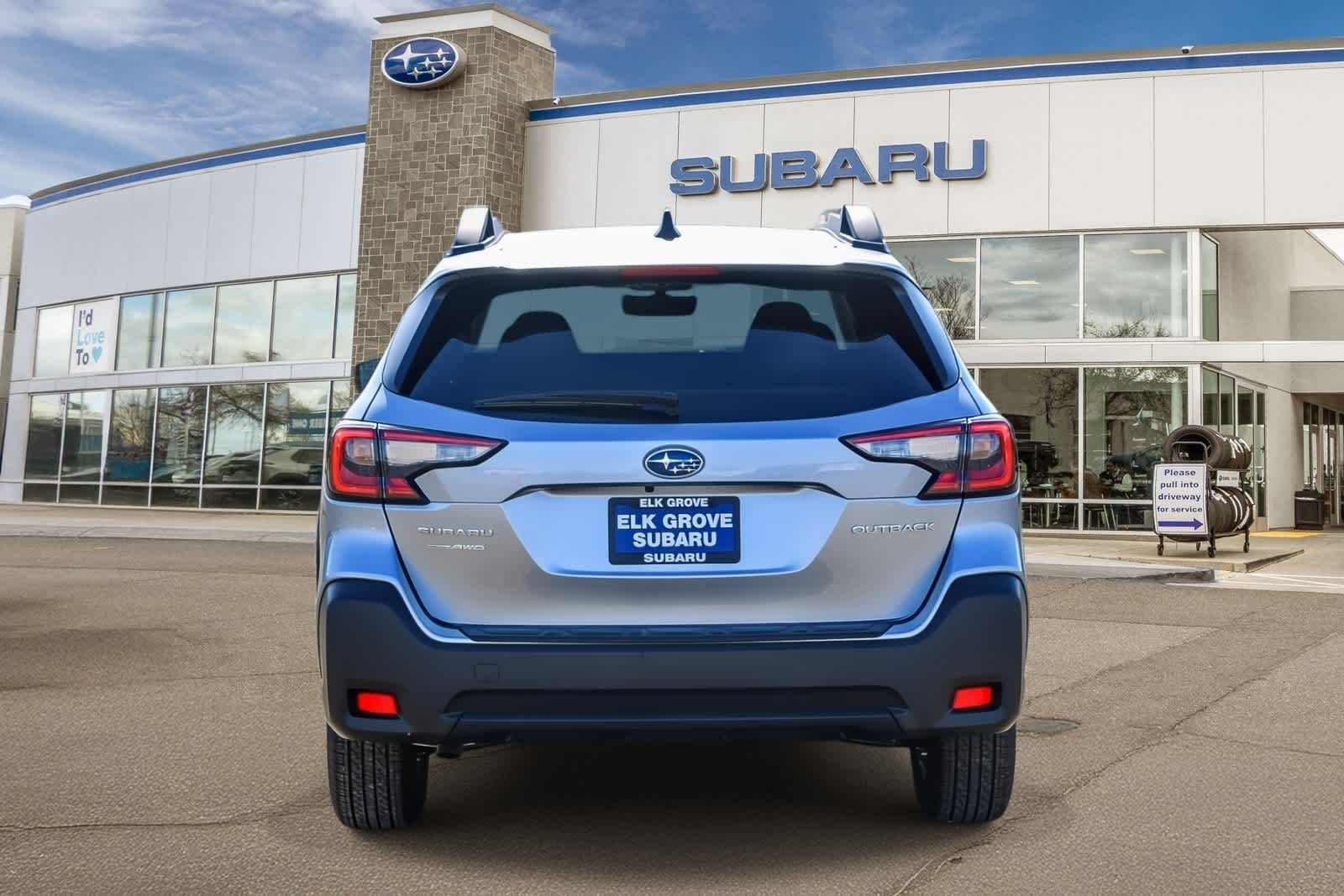 2025 Subaru Outback Premium