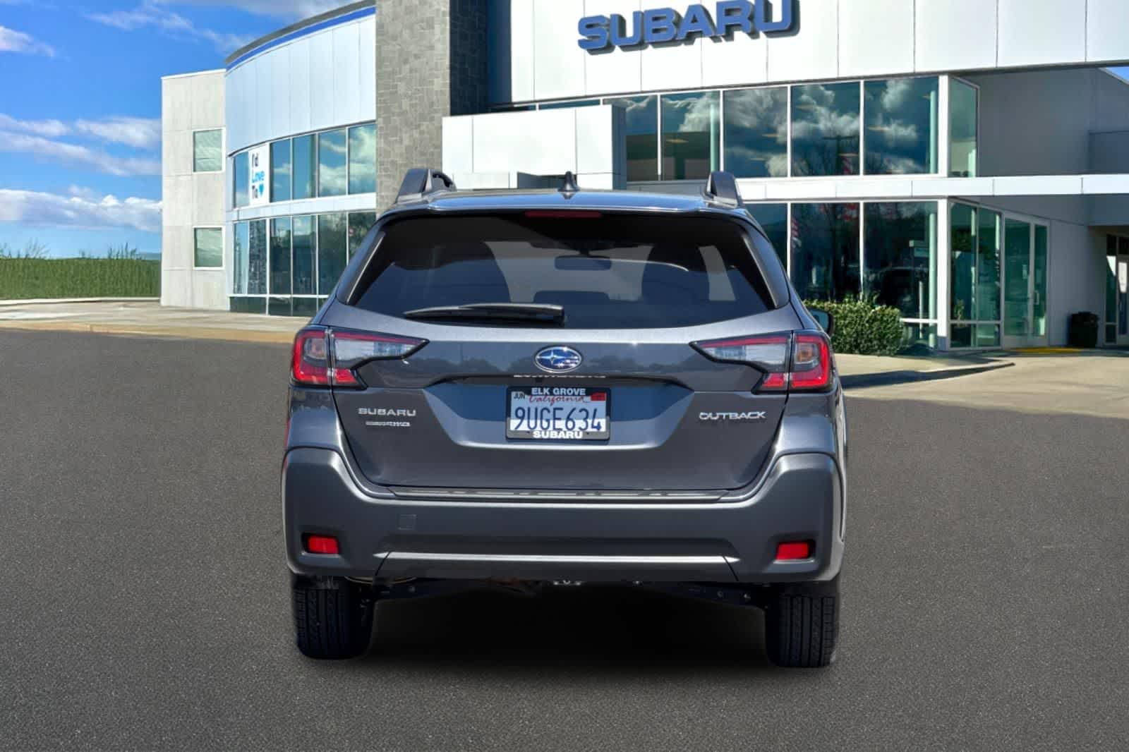 2025 Subaru Outback Premium