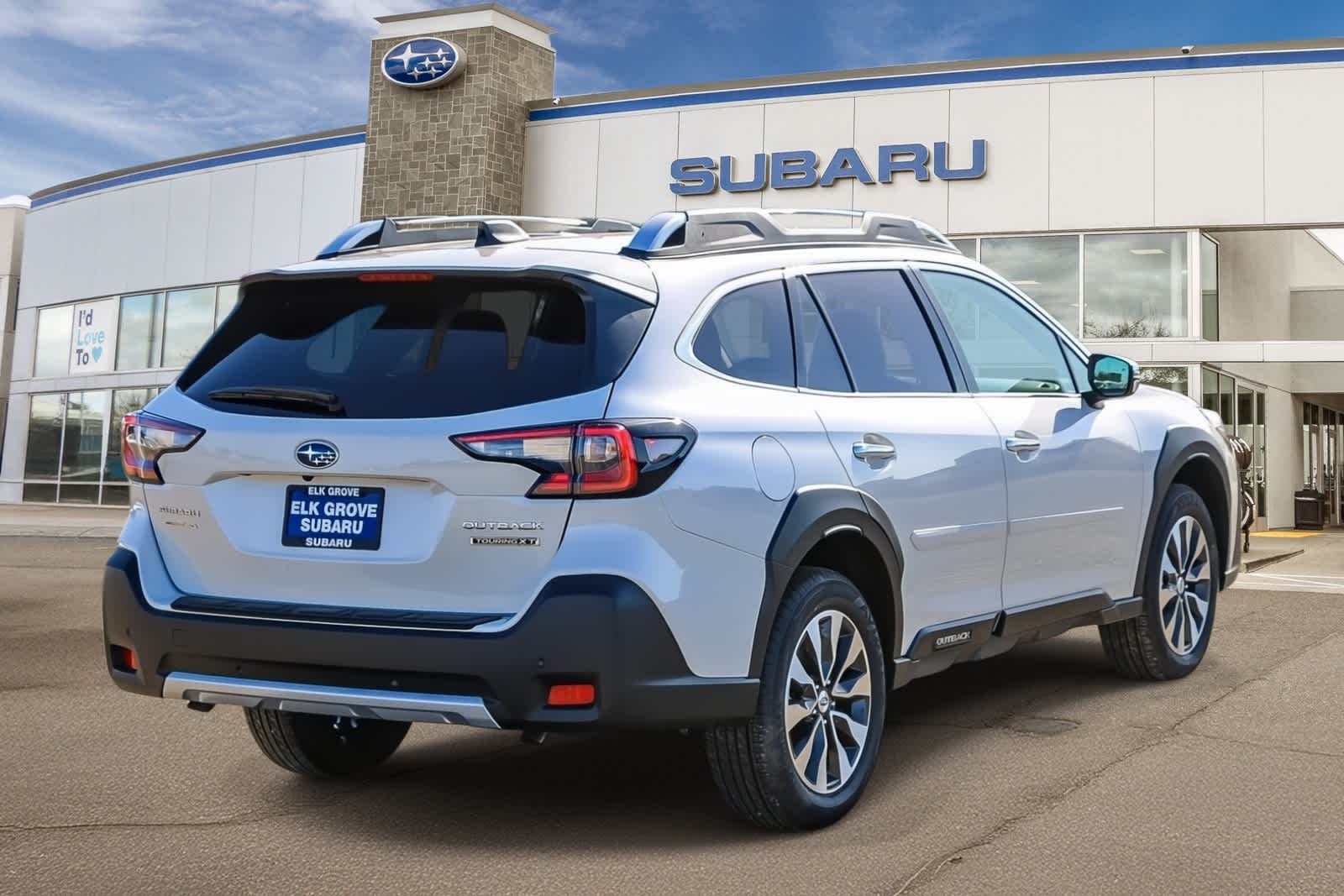 2025 Subaru Outback Touring XT