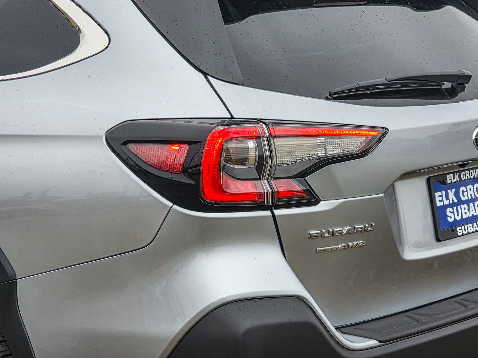 2025 Subaru Outback Touring XT