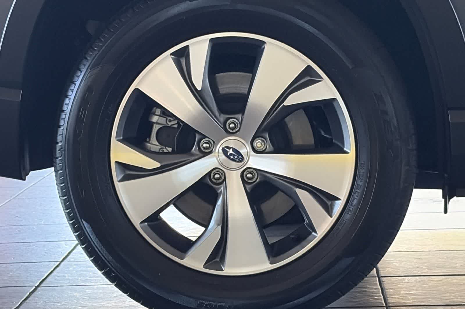 2024 Subaru Ascent Premium