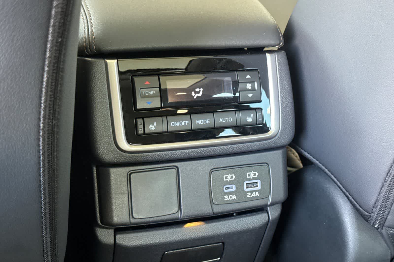 2026 Subaru Ascent Limited Bronze Edition